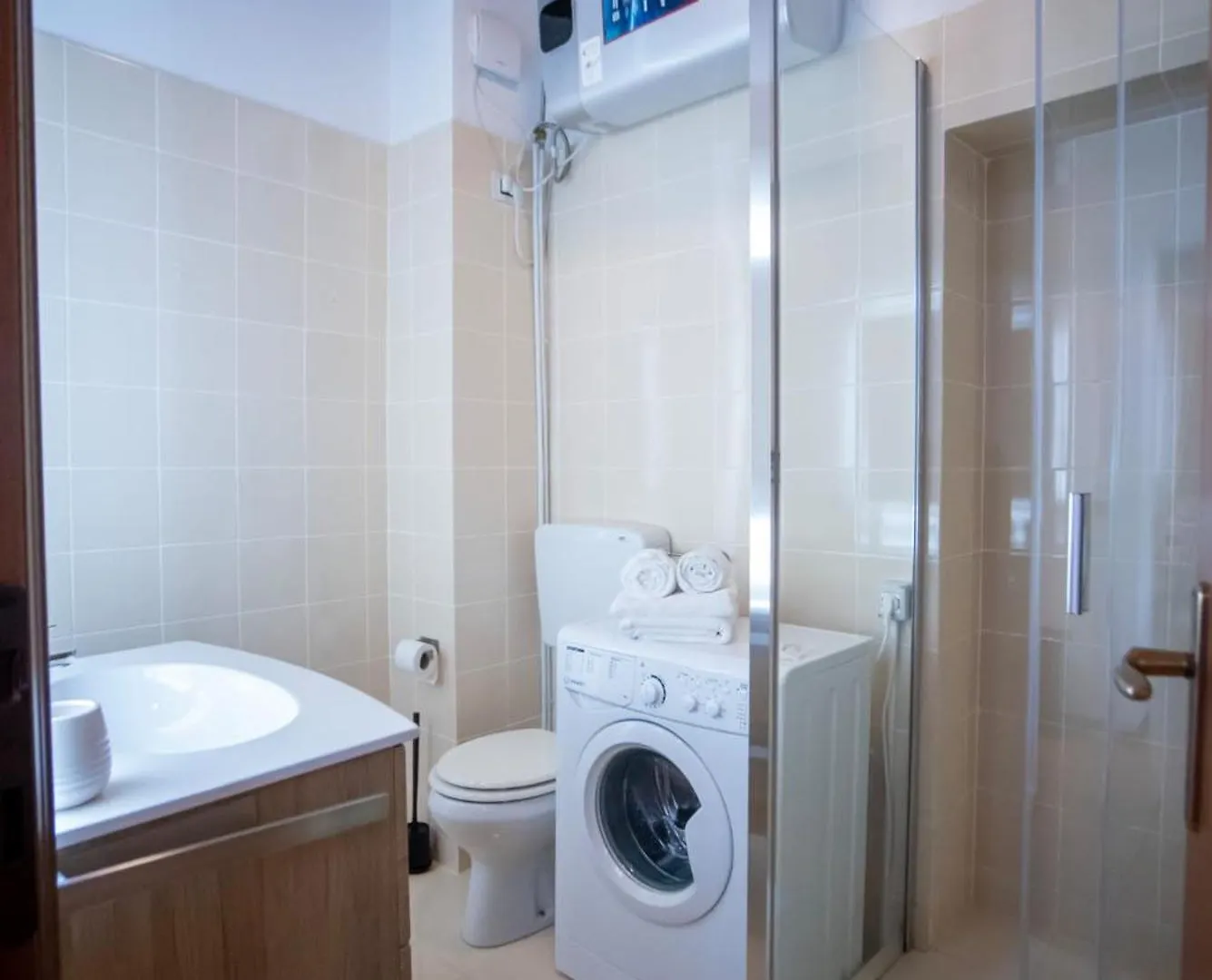 Ellis Dream Apartment Como Italy