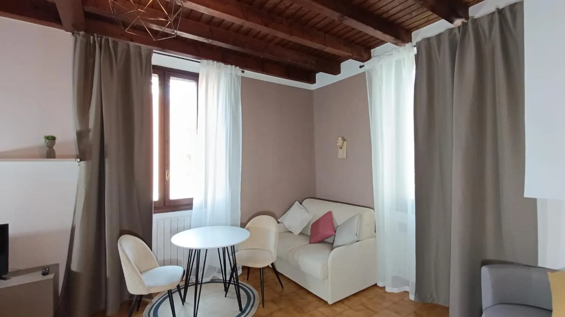 Ellis Dream Apartment Como