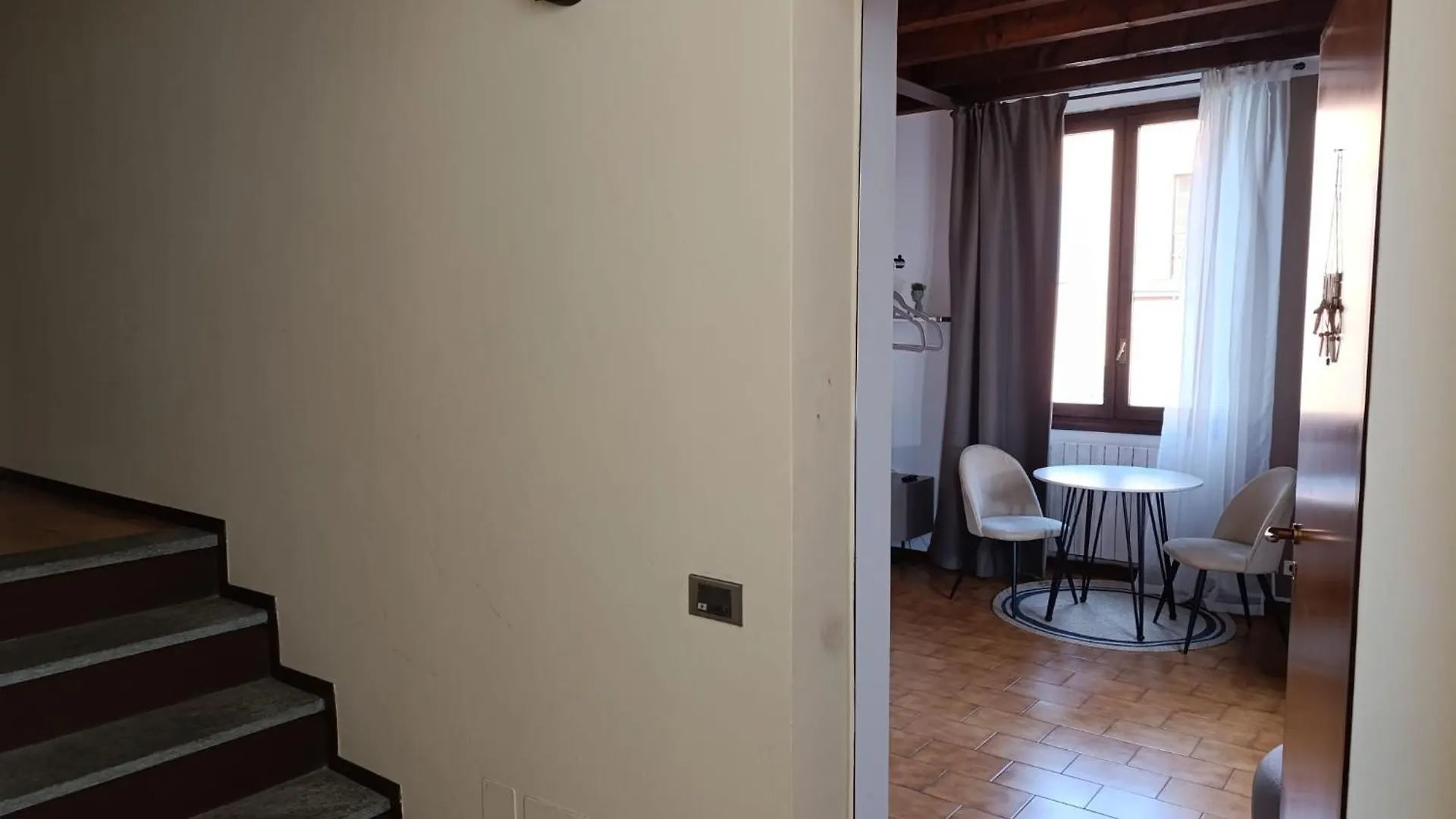 Ellis Dream Apartment Como Italy
