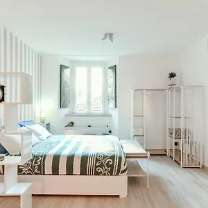Apartment Casa La Calcina, Como