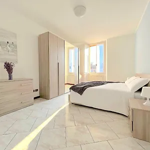 Apartment Carola's Place - By Relais Di Giada, Como